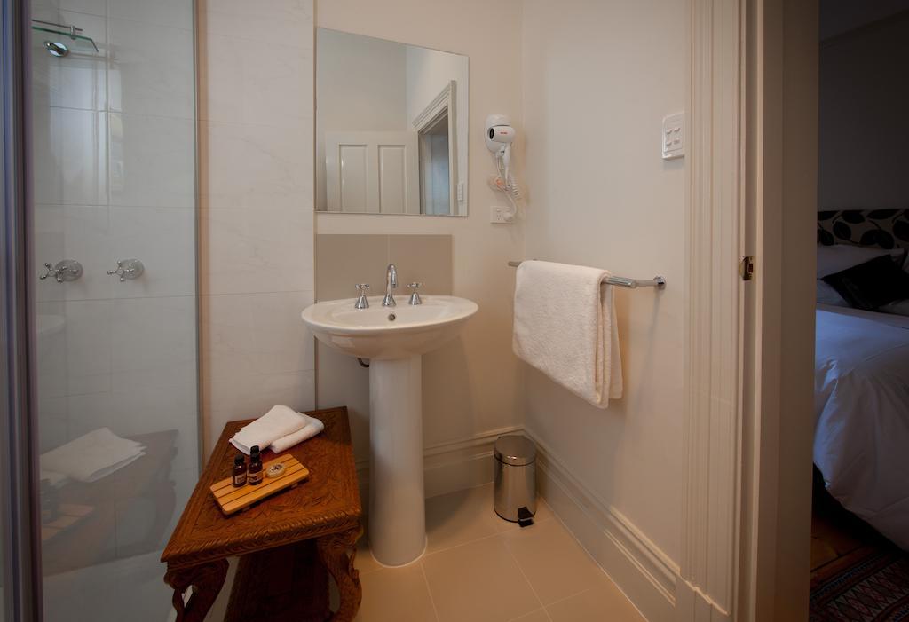 Northern Arts Hotel Касълмейн Стая снимка